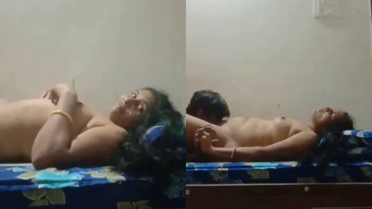 Desi Indian bhabhi's mast pussy licking and fucking by devar