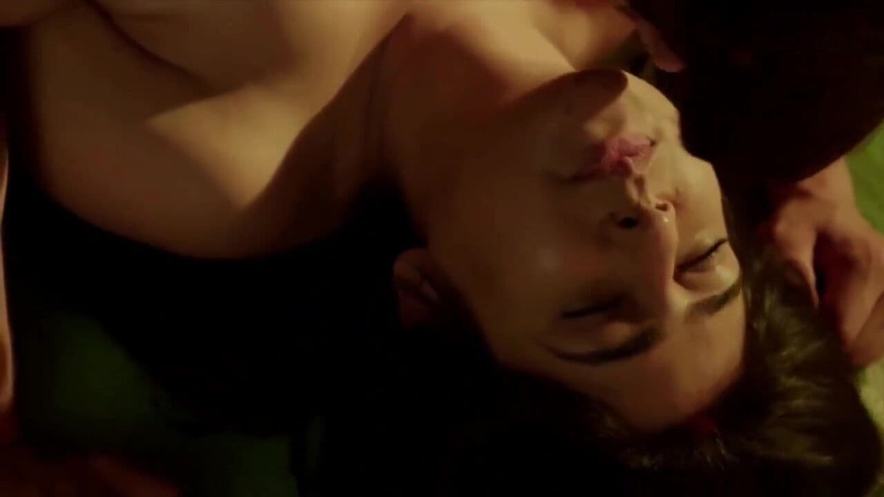 Beautiful Indian actress Shiny Dixit's make-out and sex scene