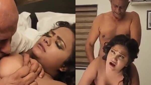 Pervert old man makes fake excuse to fuck lonely bahu