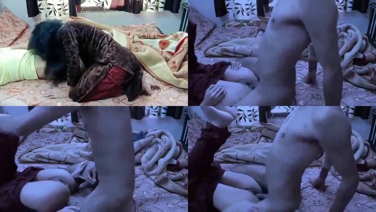 Young Delhi wife hot BJ & pussy fucking (with dirty Hindi talking)